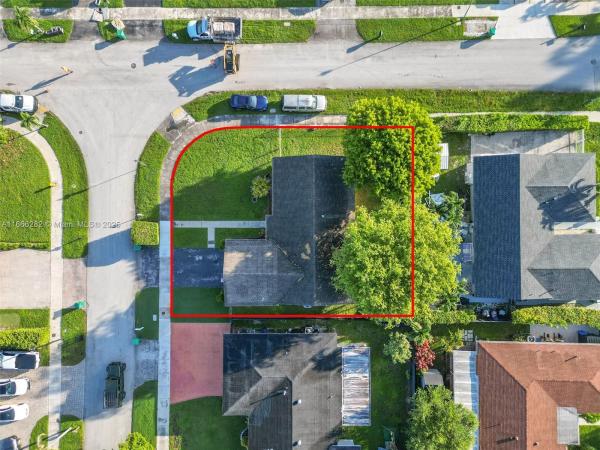 Winston Park, 13231 SW 86th St, Kendale Lakes, Florida 33183, image 2