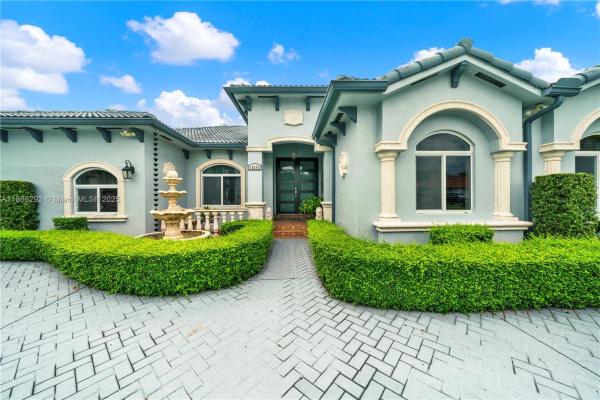 16242 SW 42nd Ter, Miami, Florida 33185, image 1