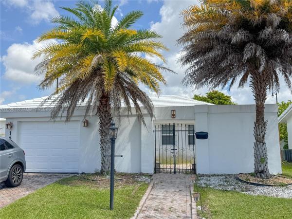 Leisureville, 161 NW 27th Ct, Pompano Beach, Florida 33064, image 1