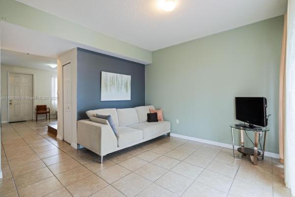 Bluewaters, 10806 SW 240th Ln, Princeton, Florida 33032, image 2
