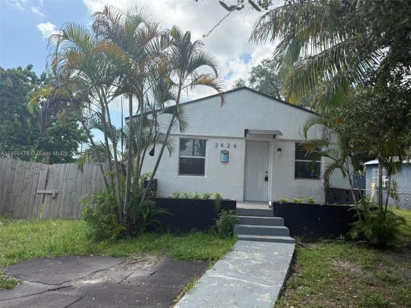 2424 NW 44th St #2424, Unincorporated Dade County, Florida 33142, image 1