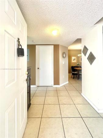 15701 SW 137 Ave 103, Unincorporated Dade County, Florida 33177, image 3