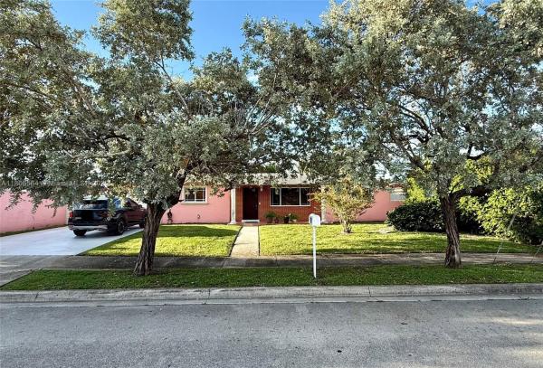 Hialeah Residential, 783 W 78th St, Hialeah, Florida 33014, image 1