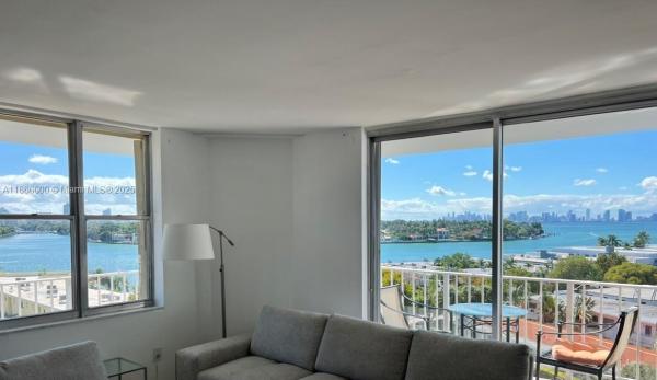 Stanton House, 6900 Bay Dr #7D, Miami Beach, Florida 33141, image 1