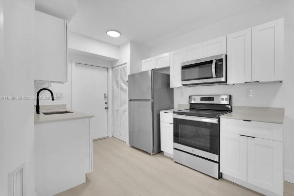 Ericksons, 1814 NW 2nd Ct, Miami, Florida 33136, image 1