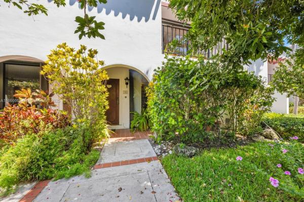 265 Grapetree Dr 110, Key Biscayne, Florida 33149, image 1