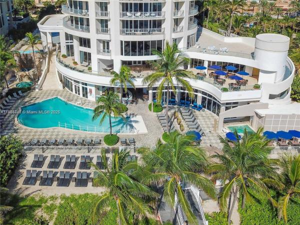 DoubleTree By Hilton Ocean Point Resort & Spa, 17375 Collins Ave #1003, Sunny Isles Beach, Florida 33160, image 1