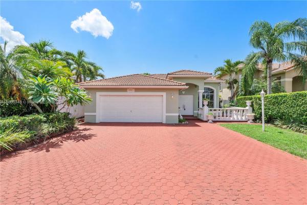 Shoma Homes, 9510 SW 164th Ct, The Hammocks, Florida 33196, image 3