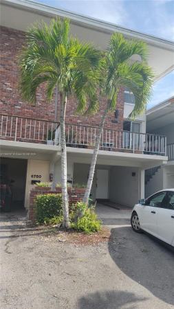 6782 Brookline Dr #6782, Hialeah, Florida 33015, image 1