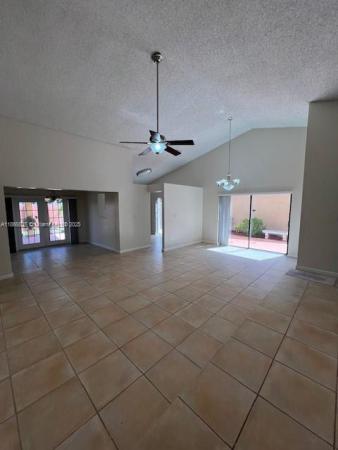Lakes Of Avalon, 8059 NW 191st St, Hialeah, Florida 33015, image 3