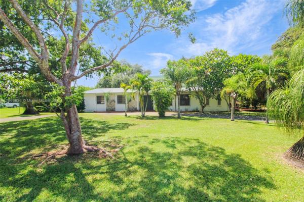 Silver Palm Estates, 23500 SW 153rd Ct, Redland, Florida 33032, image 3