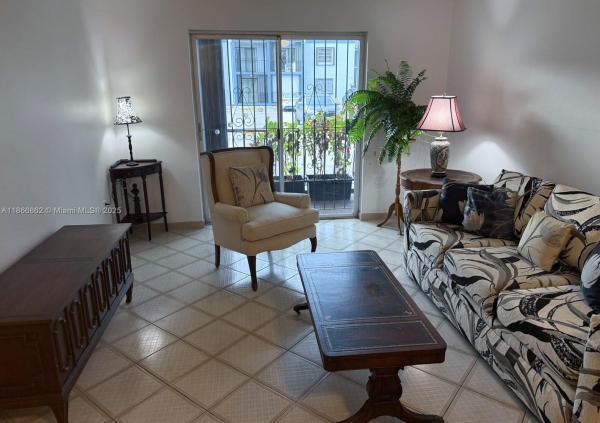 Flagler Plaza, 160 SW 30th Ave #A109, Miami, Florida 33135, image 2