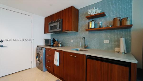 Central Carillon Beach, 6801 Collins Ave #710, Miami Beach, Florida 33141, image 3