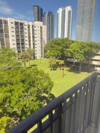 Plaza Of The Americas, 16919 N Bay Rd #507, Sunny Isles Beach, Florida 33160, image 2