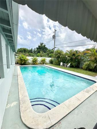 Tamiami Gardens, 560 SW 71st Ct, Miami, Florida 33144, image 1