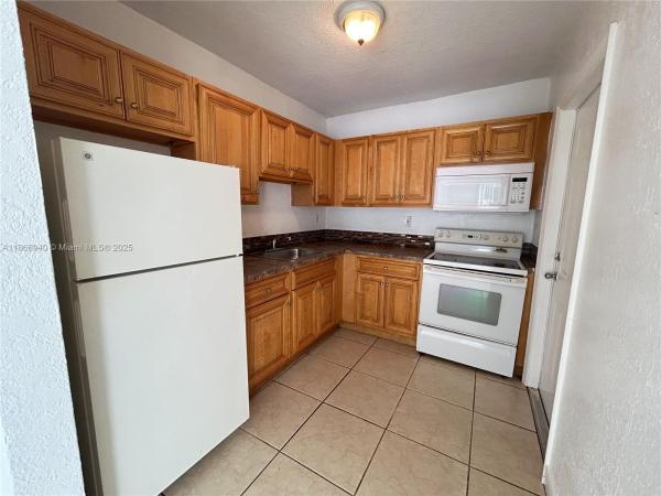 8287 NE Miami Ct #101, Miami, Florida 33138, image 1