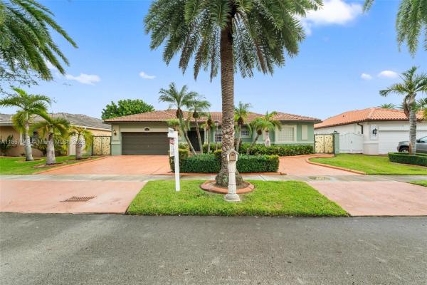 Royal Garden Estates, 9010 NW 162nd Ter, Miami Lakes, Florida 33018, image 1
