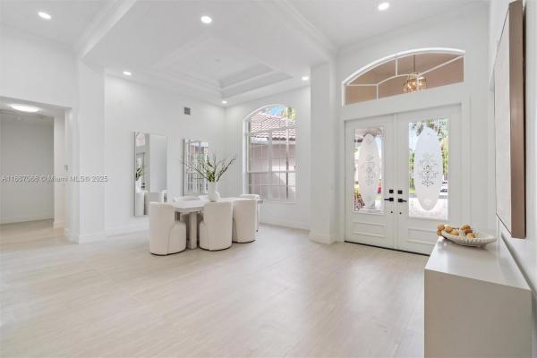 Crystal Pointe, 21677 Marigot Dr, Boca Raton, Florida 33428, image 2