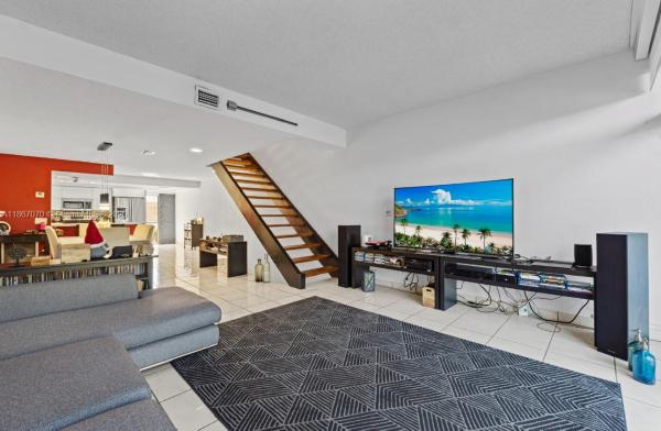 Country Club Of Miami, 6821 Brookline Dr 6821, Hialeah, Florida 33015, image 1
