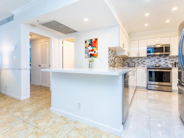 The Wave, 2501 S Ocean Dr #914, Hollywood, Florida 33019, image 2