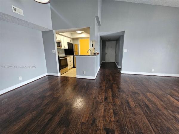 Sun Vista Gardens, 5686 Rock Island Rd #136, Tamarac, Florida 33319, image 1
