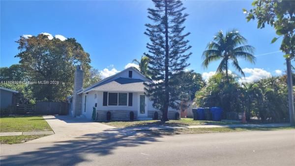 Hollywood Little Ranches, 2614 Monroe St, Hollywood, Florida 33020, image 1