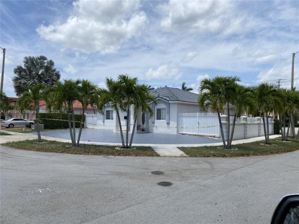16331 SW 56th Ter, Miami, Florida 33193, image 1