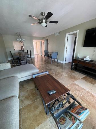 Gulfstream Garden, 410 SE 2nd St #422, Hallandale Beach, Florida 33009, image 1