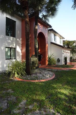 19262 NW 89th Ave 0, Hialeah, Florida 33018, image 1
