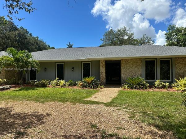 9480 SW 99th St, Unincorporated Dade County, Florida 33176, image 1