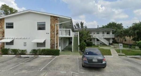 514 S C St 4, Lake Worth, Florida 33460, image 1