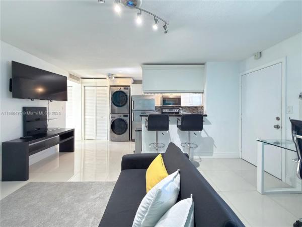 Grove Gardens, 2465 SW 18th Ave #3307, Miami, Florida 33145, image 3