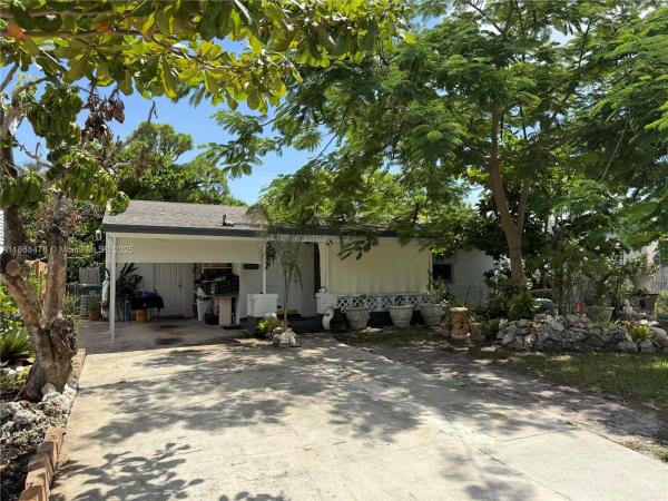 North Andrews Terrace, 5216 NE 3rd Ave, Oakland Park, Florida 33334, image 1