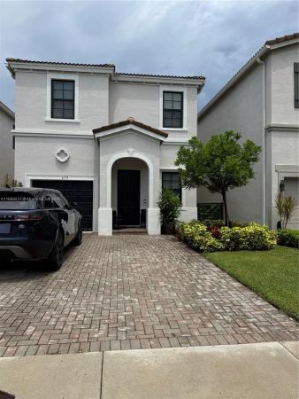 679 NE 193rd St, Miami, Florida 33179, image 1