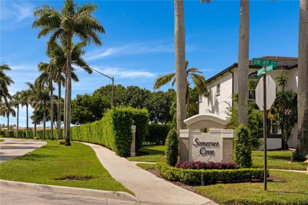 Somerset Cove At Vizcaya, 12913 SW 49th Ct, Miramar, Florida 33027, image 3