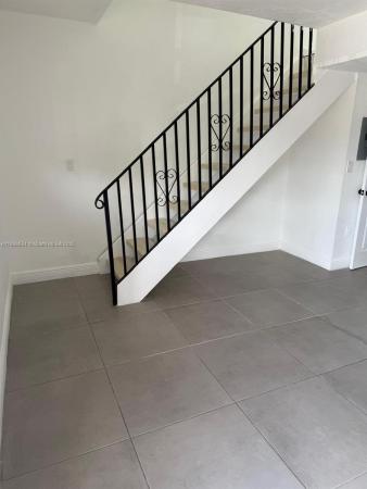 2291 W 53rd Pl, Hialeah, Florida 33016, image 2