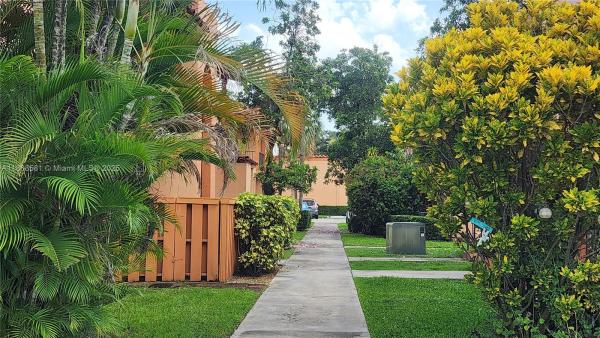 Cypress Village, 7231 Miami Lakes Dr #C20, Miami Lakes, Florida 33014, image 1