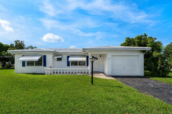 Leisureville, 2970 NW 2nd Ave, Pompano Beach, Florida 33064, image 1