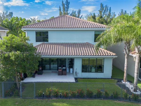 Tuscany North, 8058 Star Sapphire Ct, Delray Beach, Florida 33446, image 2