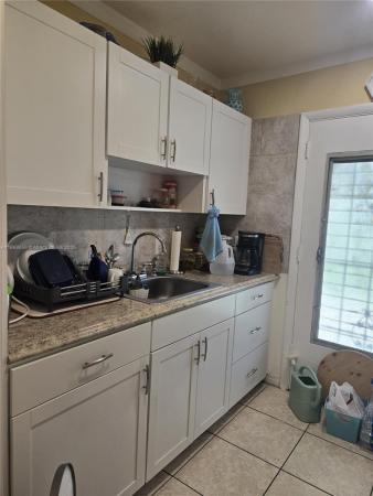 Romont Gardens Andover, 11 NE 204th St #1, Miami Gardens, Florida 33179, image 2
