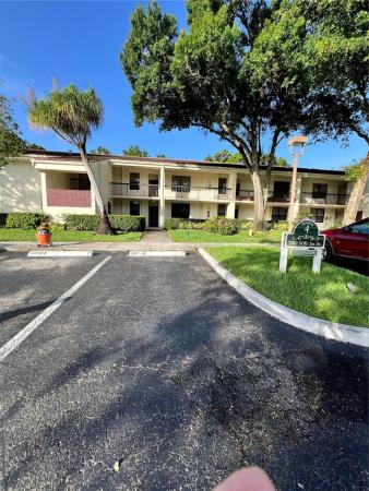 Lakes Of Newport, 7380 NW 1st St #103, Plantation, Florida 33317, image 1