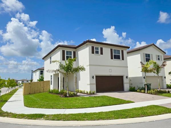 2670 SE 24th Ct, Unincorporated Dade County, Florida 33035, image 1