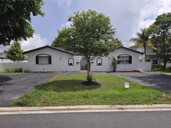 Coral Springs No HOA, 7803 NW 38th St #E-W, Coral Springs, Florida 33065, image 1