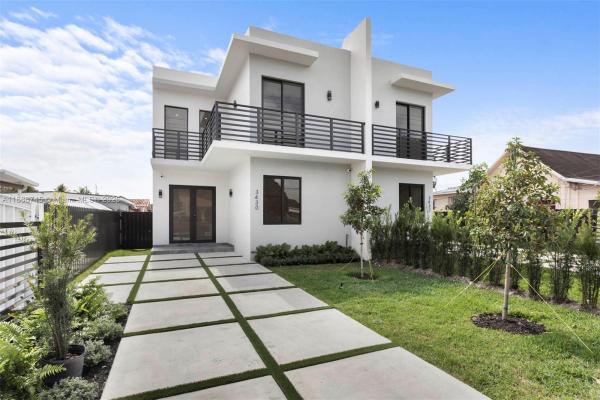 Kirkland Heights, 3430 SW 2nd St, Miami, Florida 33135, image 1