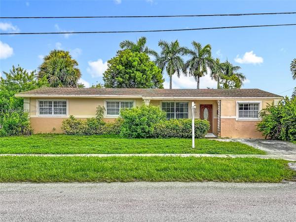 1521 NW 168th Ter, Miami, Florida 33169, image 1