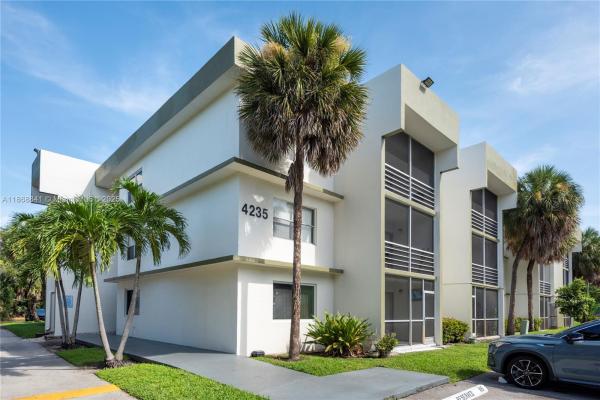 Spring Crest, 4235 N University Dr #308, Sunrise, Florida 33351, image 1