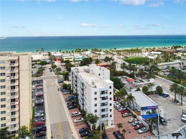 Leisure Beach South, 2900 N Banyan St #101, Fort Lauderdale, Florida 33316, image 1