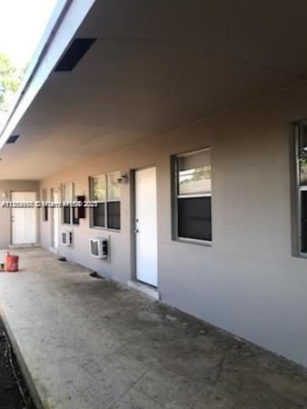 Middle River Terrace, 1204 NE 5th Ave, Fort Lauderdale, Florida 33304, image 1
