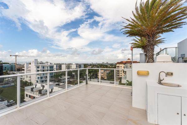 Le Jardin House, 1150 102nd St 703, Bay Harbor Islands, Florida 33154, image 1