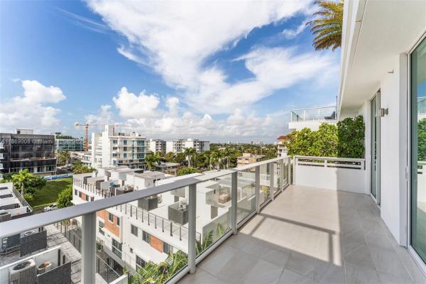 Le Jardin House, 1150 102nd St #703, Bay Harbor Islands, Florida 33154, image 2